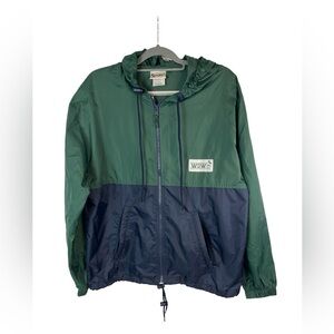 Walt Disney world‎ blue and green wind breaker size small